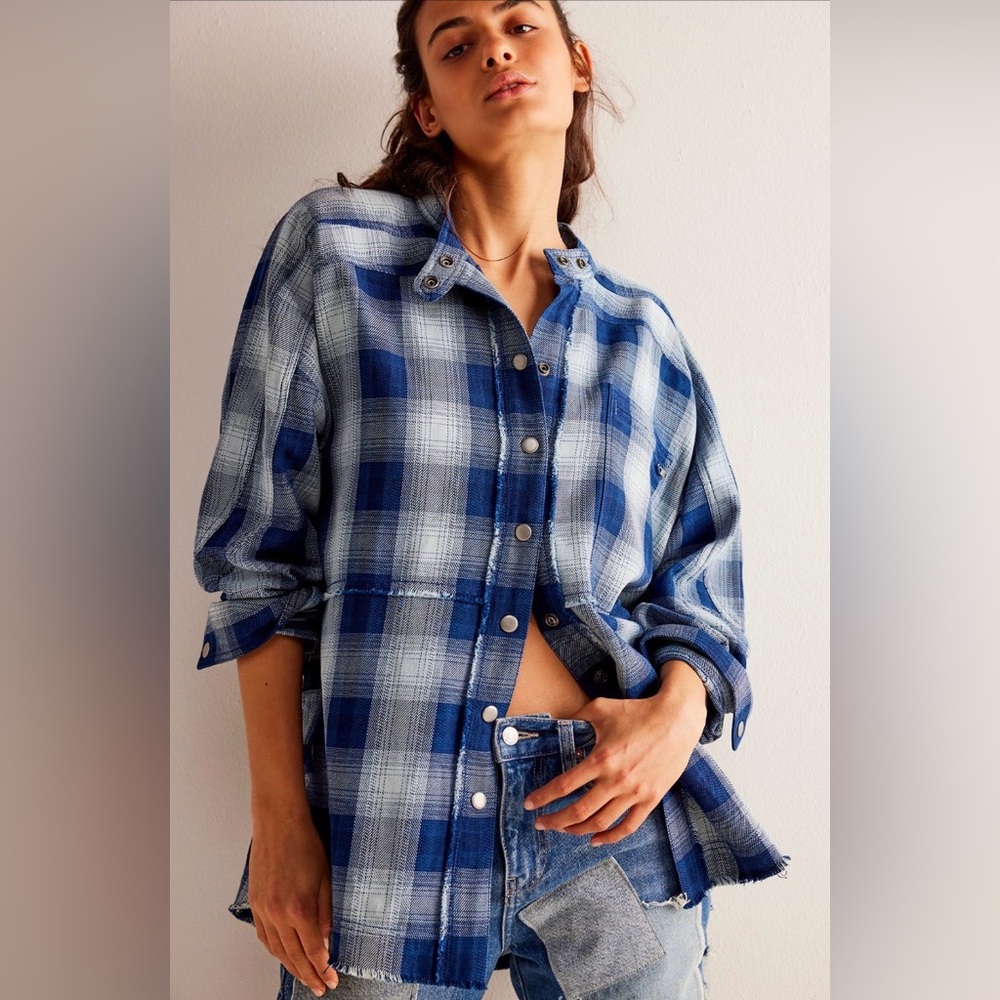 We the free stadium plaid shirt jacket Sz XS
